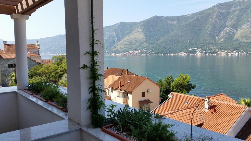 Villa Olivia Kotor Luaran gambar