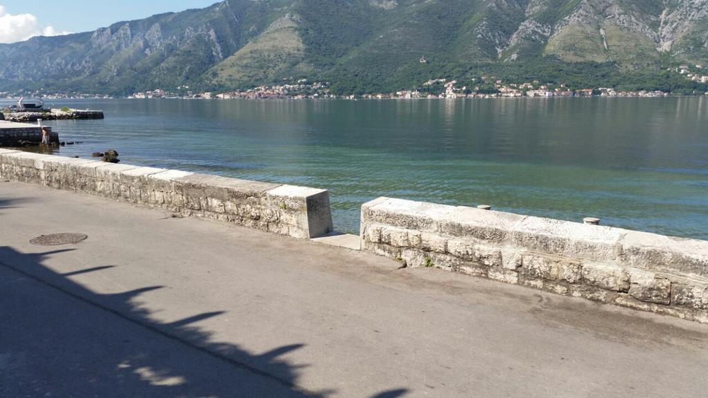 Villa Olivia Kotor Luaran gambar